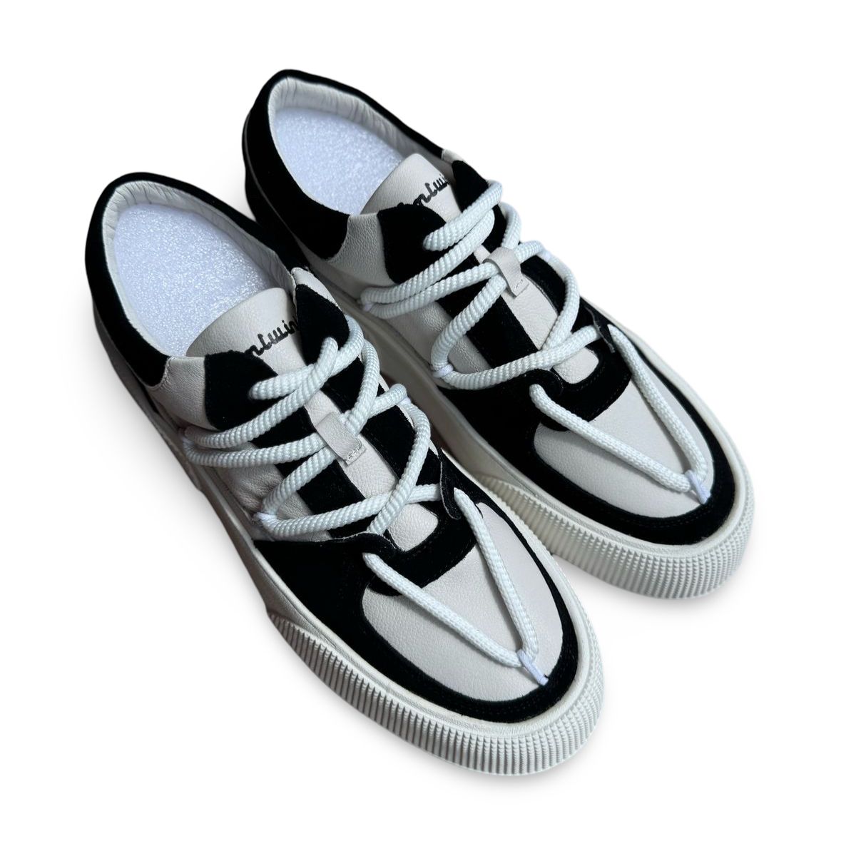Criss cross 2.0 (Black)